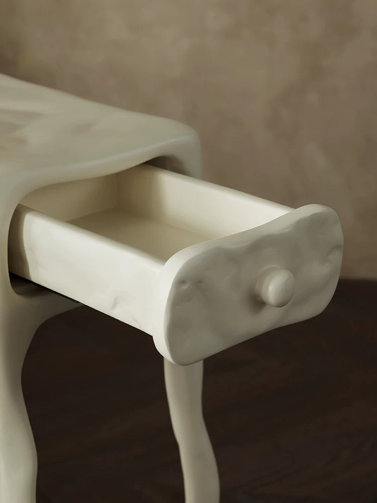 Mesa Auxiliar de Diseño Europe - Tables reseña y precio